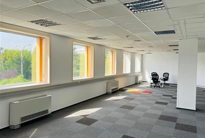 Birou, de 30 mp, în P-ta Presei Libere - 2