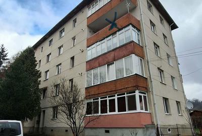 Apartament cu 3 camere în Central - 1