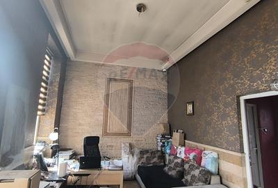 Spațiu comercial, de 129 mp, în Semicentral - 25