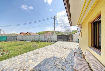 Casa renovata 2024 cu 2 apartamente - 36