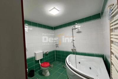 Casă cu 7 camere cu Teren 2760 Mp în Central - 17