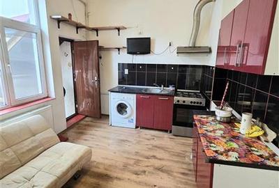 Casă cu 4 camere cu Canalizare în Casa de Cultură - 17