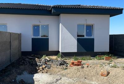 Duplex pe parter 3 camere 2 băi COMISION 0 - 2