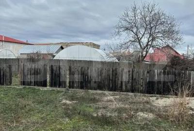 Casă cu 7 camere cu Teren 1400 Mp în Central - 10