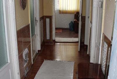 Casa in Lupeni, Hunedoara - 3