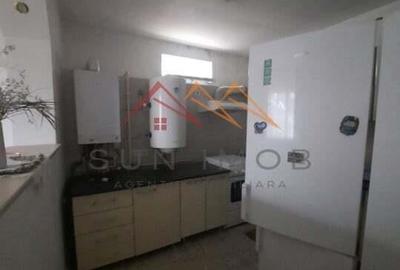 Vila 7 camere, an 1984, garaj, terasa, teren 604 m2, Poiana Campina,PH - 2