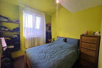 Apartament cu 3 camere semidecomandat, mobilat în Alexandru cel Bun - 1