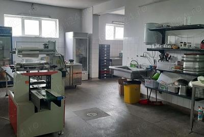 Spațiu comercial, de 220 mp, în Central - 2