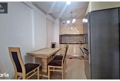 Apartament cu 2 camere decomandat, mobilat în Tractorul - 8