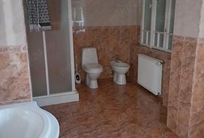 Casă cu 6 camere în Medicină - 5