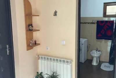 Casa de vanzare 1500 mp - 2