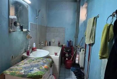 Garsonieră decomandată în Craiovița Nouă - 4