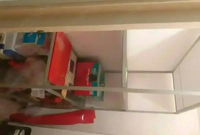 Garsonieră decomandată în Barieră - 12