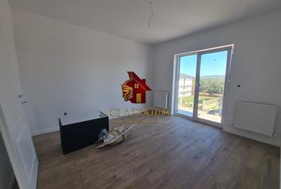 Doar o vila a mai ramas!Nu rata ultima disponibilitate Ciurbesti lac - 3