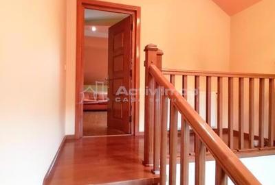 Casa- Vila - Prelungirea Ghencea-Bucuresti- 450000E- 660MP TEREN-COMISION 0! - 3