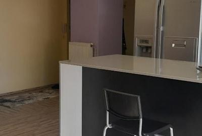 Apartament cu 3 camere decomandat, mobilat în Alba Iulia - 2