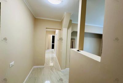 Apartament cu 3 camere decomandat în Apărătorii Patriei