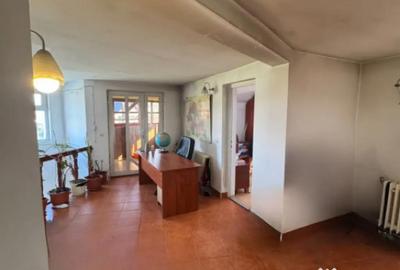 Casă cu 4 camere cu Teren 1400 Mp în Tăuții de Sus - 4