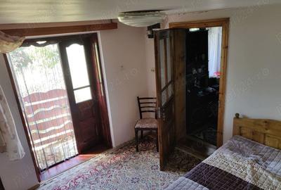 Casă cu 4 camere cu Teren 24000 Mp în Costișa de Sus - 2