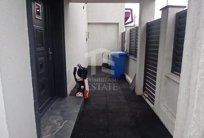 Casă individuală cu 7 camere cu Teren 249 Mp în Andronache - 4
