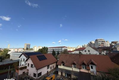 Apartament cu 4 camere în Central - 14