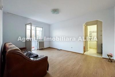 Apartament cu 3 camere semidecomandat în Astoria - 10