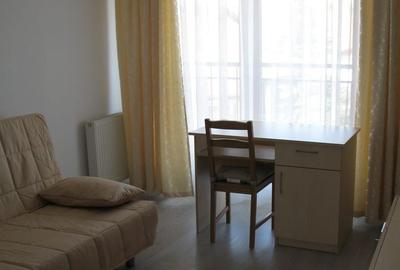 Garsonieră decomandată în Eroii Revoluției - 2