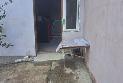 Casă cu 3 camere în Mogoșești - 8