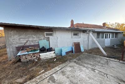 De vanzare: Casa spa?ioasa in Razvad de Jos, Dambovi?a - 4