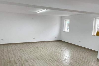 Casa deosebita cu spatiu comercial Rasnov - 19