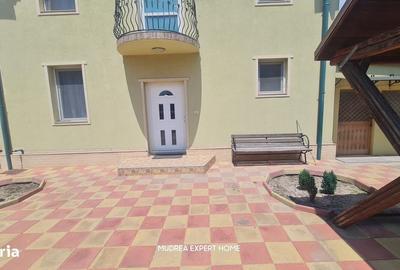 Casă cu 4 camere în Central - 4