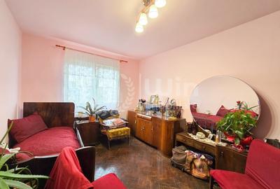 Apartament cu 3 camere semidecomandat, mobilat în Mănăștur