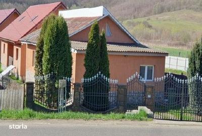 Casă cu 2 camere în Luncani - 1