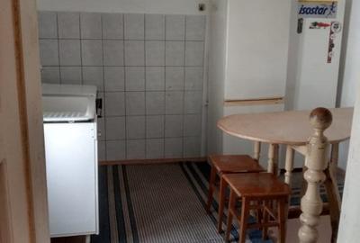 Casa caramida, cu curte, zona centru - 5