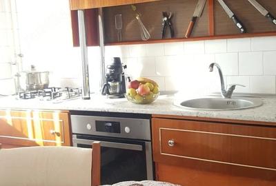 Apartament cu 3 camere semidecomandat în Micălaca - 2