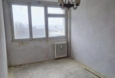 Apartament cu 3 camere semidecomandat în Eroii Revoluției - 4