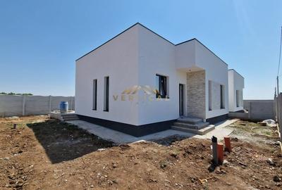 Pret apartament, curte de casa! 3 Camere, Berceni - 1