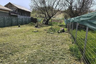 Teren de 2000 mp, în Gării - 3