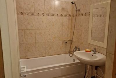 Apartament cu 3 camere decomandat în Tătărași - 4
