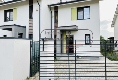 Duplex cu 5 camere cu Teren 250 Mp în Dumbrăvița - 2