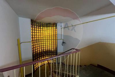 Apartament cu 4 camere de vanzare in zona Central Apartament cu 4 camere de vanzare in zona Central - 15