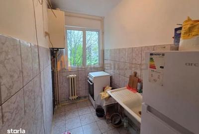 Apartament cu 3 camere semidecomandat în Alexandru cel Bun - 8