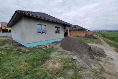 Casă individuală cu 4 camere cu Canalizare în Sâncraiu de Mureș - 14