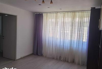 Apartament cu 2 camere semidecomandat în Govândari - 2