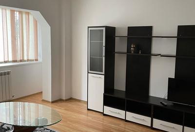 Apartament cu 2 camere în Mazepa 1