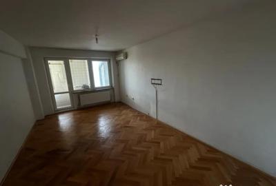 Apartament cu 3 camere decomandat în Central - 12