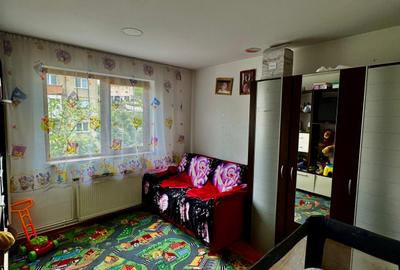 Apartament 2 camere, zona Scoala Generala nr. 6 - 9