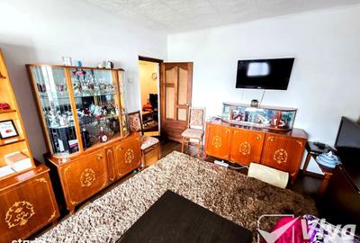 Apartament cu 3 camere decomandat, mobilat în Nicolina - 2