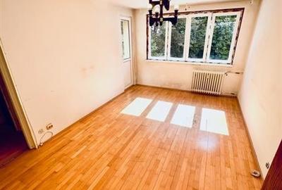 Vanzare apartament 2 camere Tei - 3