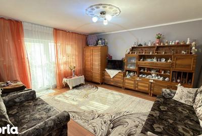 Apartament cu 4 camere decomandat în Central - 4